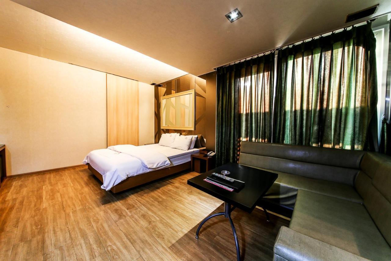 Gyeongju Arrietty Motel المظهر الخارجي الصورة