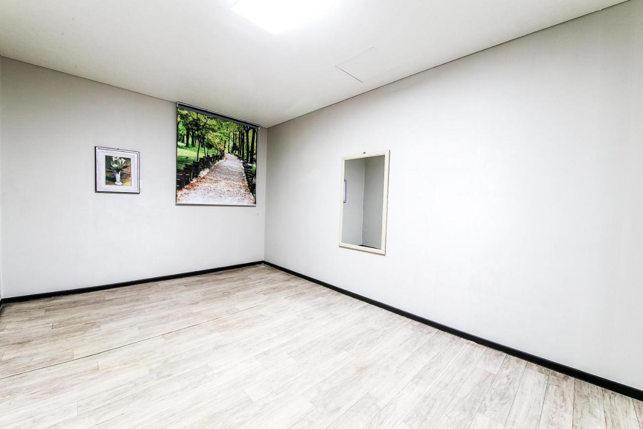 Gyeongju Arrietty Motel المظهر الخارجي الصورة