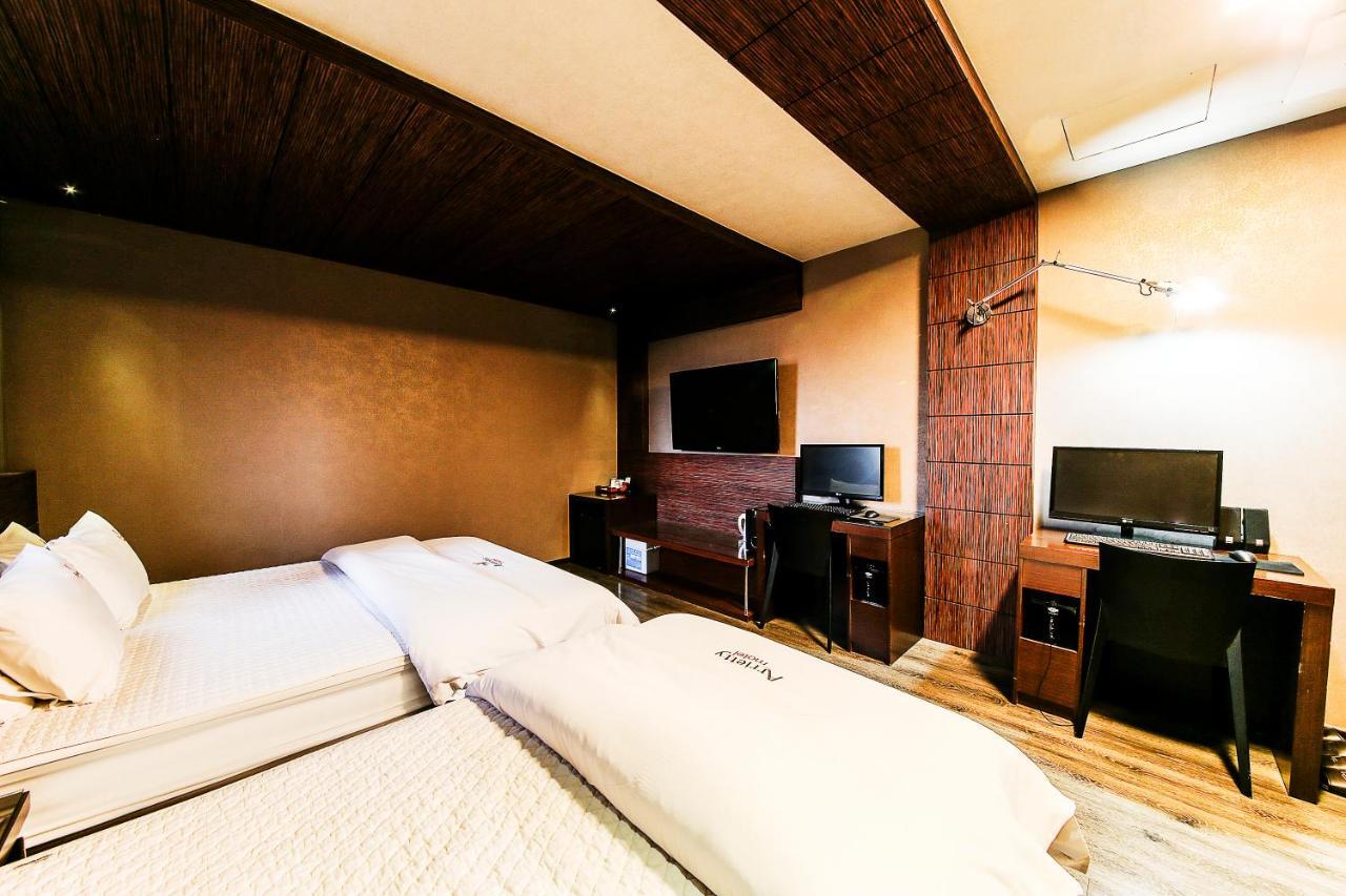 Gyeongju Arrietty Motel المظهر الخارجي الصورة